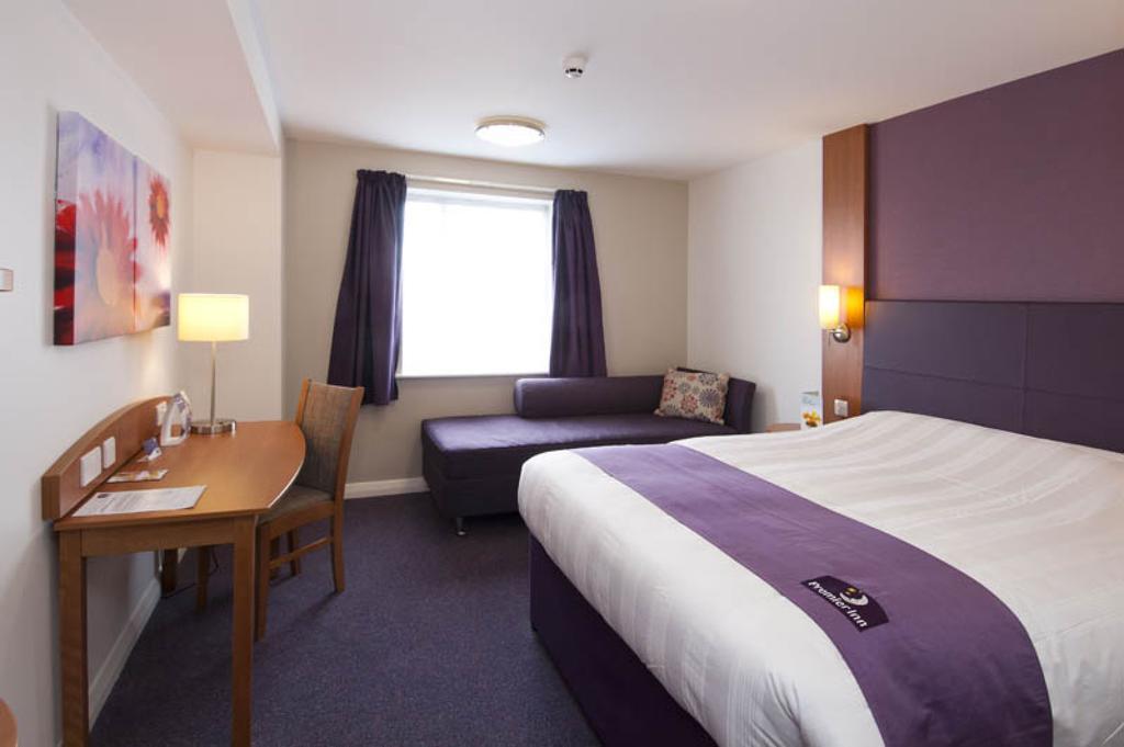 Premier Inn Sittingbourne Kent Quarto foto
