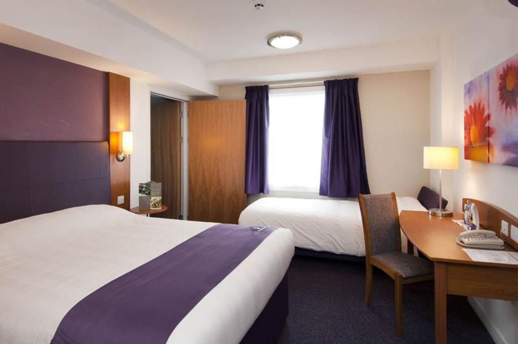 Premier Inn Sittingbourne Kent Quarto foto