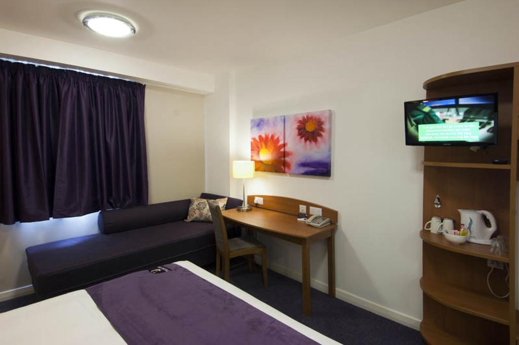 Premier Inn Sittingbourne Kent Quarto foto